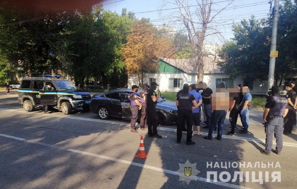 П'ятеро людей постраждали внаслідок стрілянини біля кафе в Запоріжжі