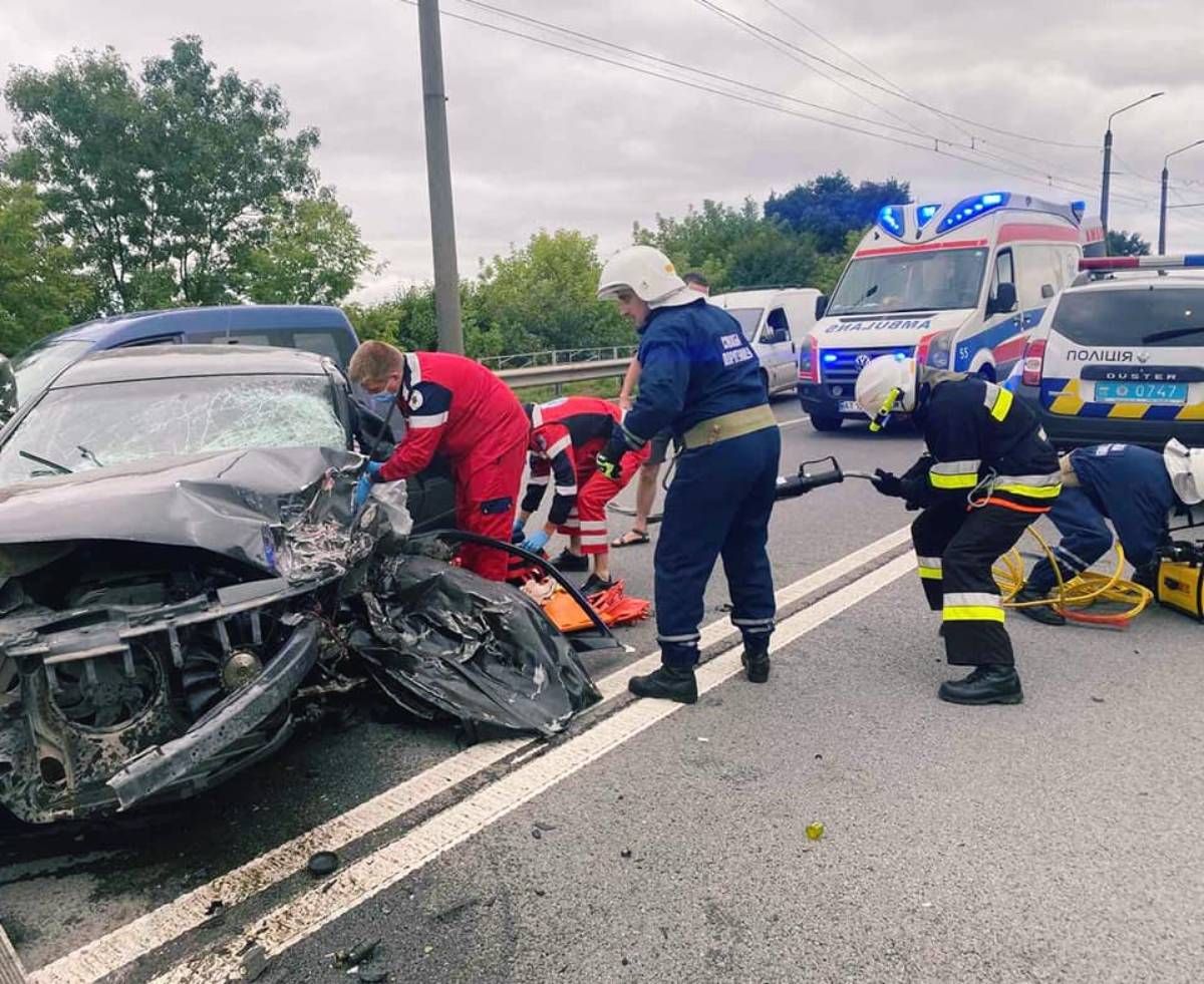 Через ДТП біля Івано-Франківська загинув 36-річний водій