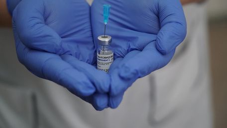 Словаччина припинила використання російської вакцини «Спутник V»