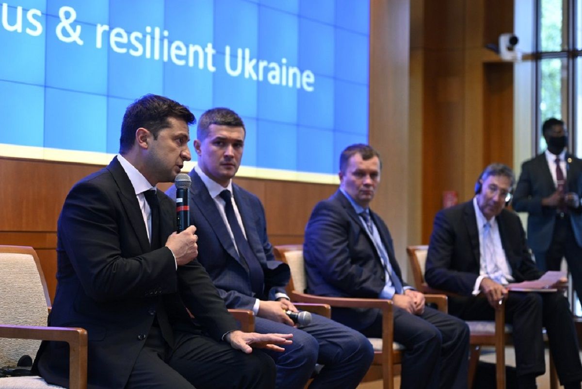 Зеленський у США представив план трансформації України вартістю 277 млрд доларів