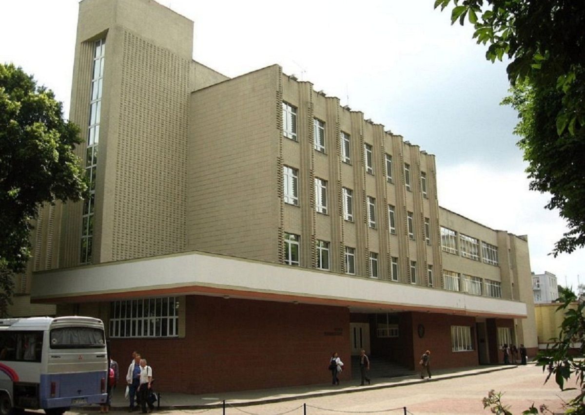 У львівському палаці залізничників «Рокс» відкриють центр вакцинації