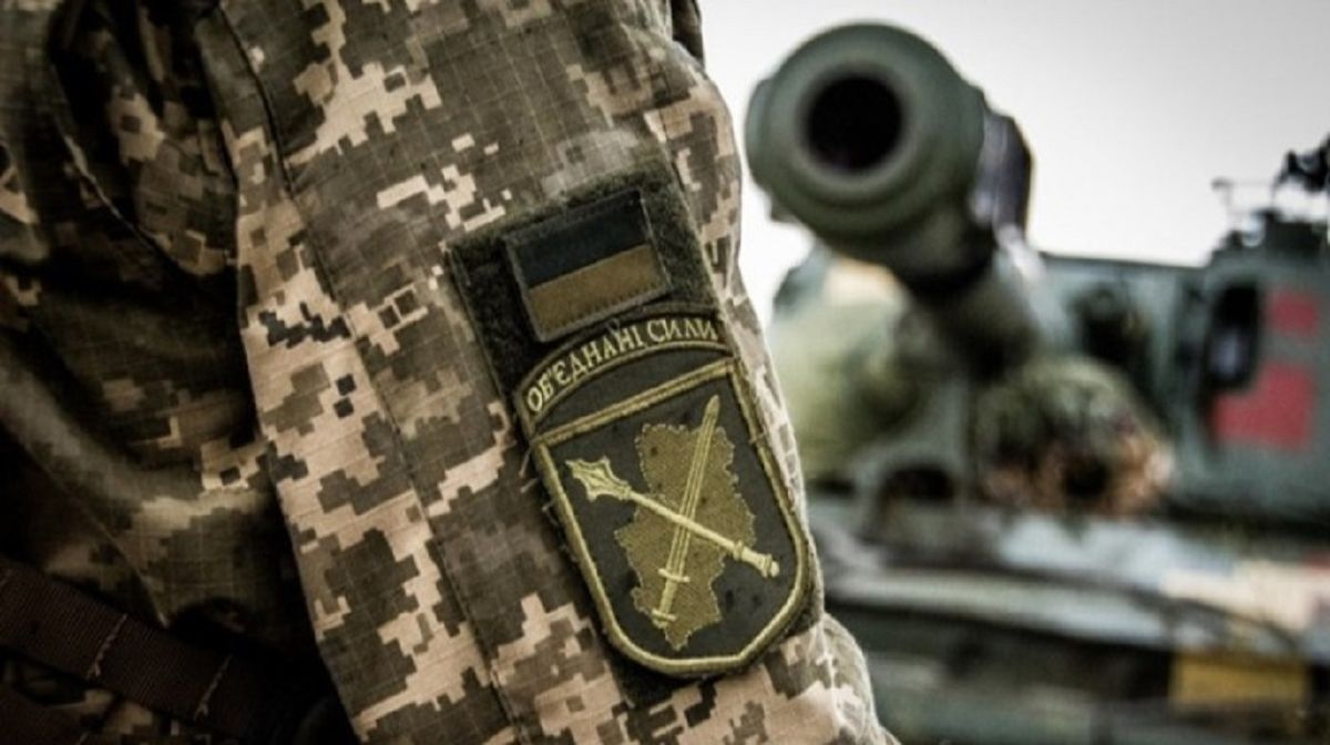 На Донбасі російські найманці тяжко поранили бійця ООС