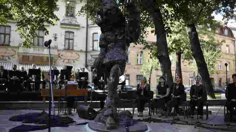 Петиція про демонтаж пам'ятника Моцарту не змогла зібрати 500 голосів