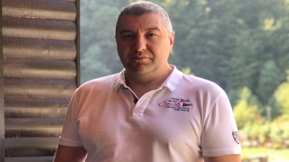 Екс-голова Чернівецької ОДА Роман Ванзуряк виграв суд проти поліції