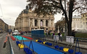 У неділю громадський транспорт Львова курсуватиме зі змінами