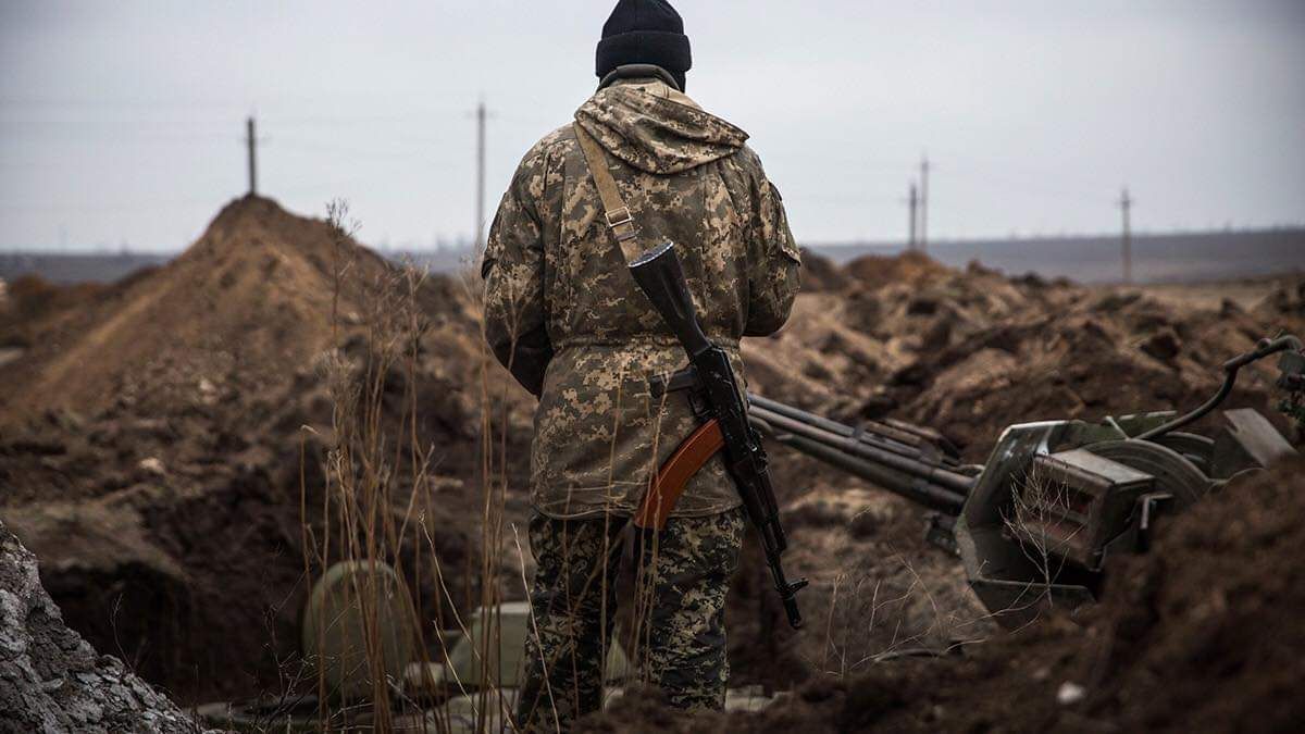 Росіяни поранили сімох українських бійців і обстріляли цивільну інфраструктуру