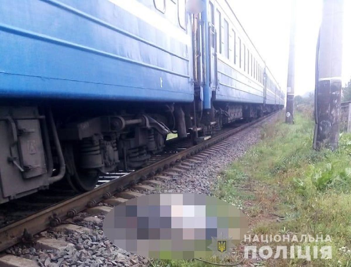 На залізничному переїзді у Ківерцях під потяг кинувся 61-річний чоловік