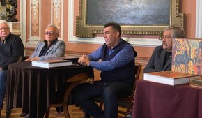 Секретар РНБО презентував повний каталог Львівської галереї мистецтв