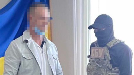 СБУ затримала українського екс-військового за допомогу Росії під час окупації Криму