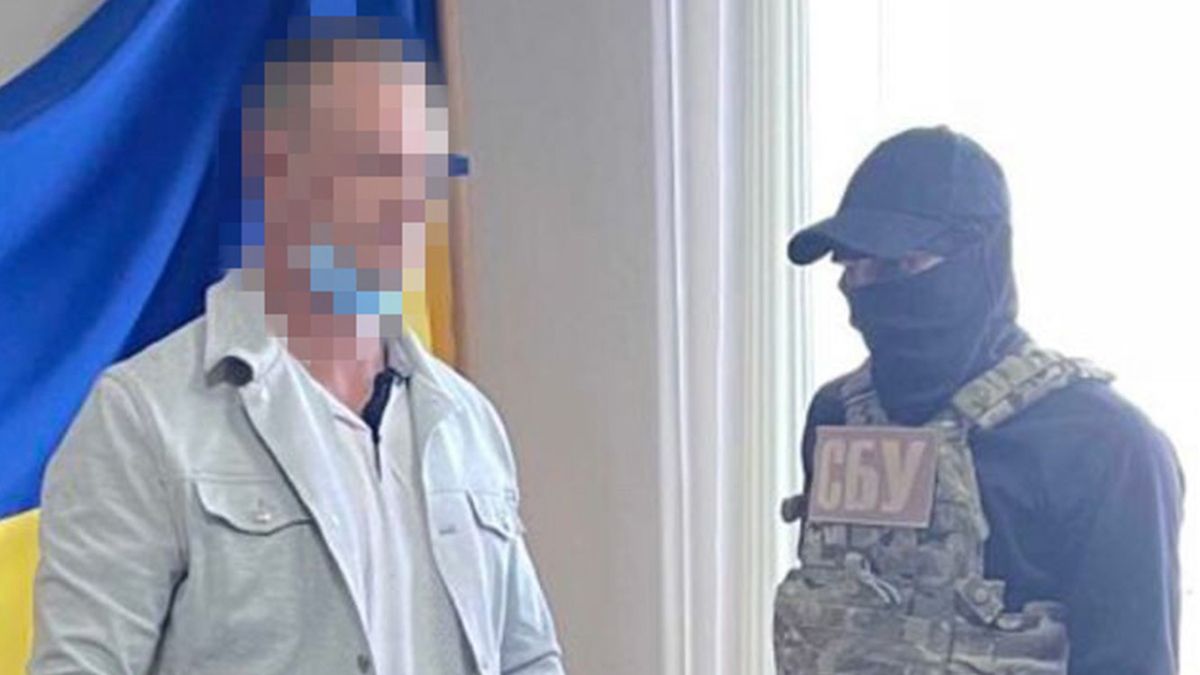 СБУ затримала українського екс-військового за допомогу Росії під час окупації Криму
