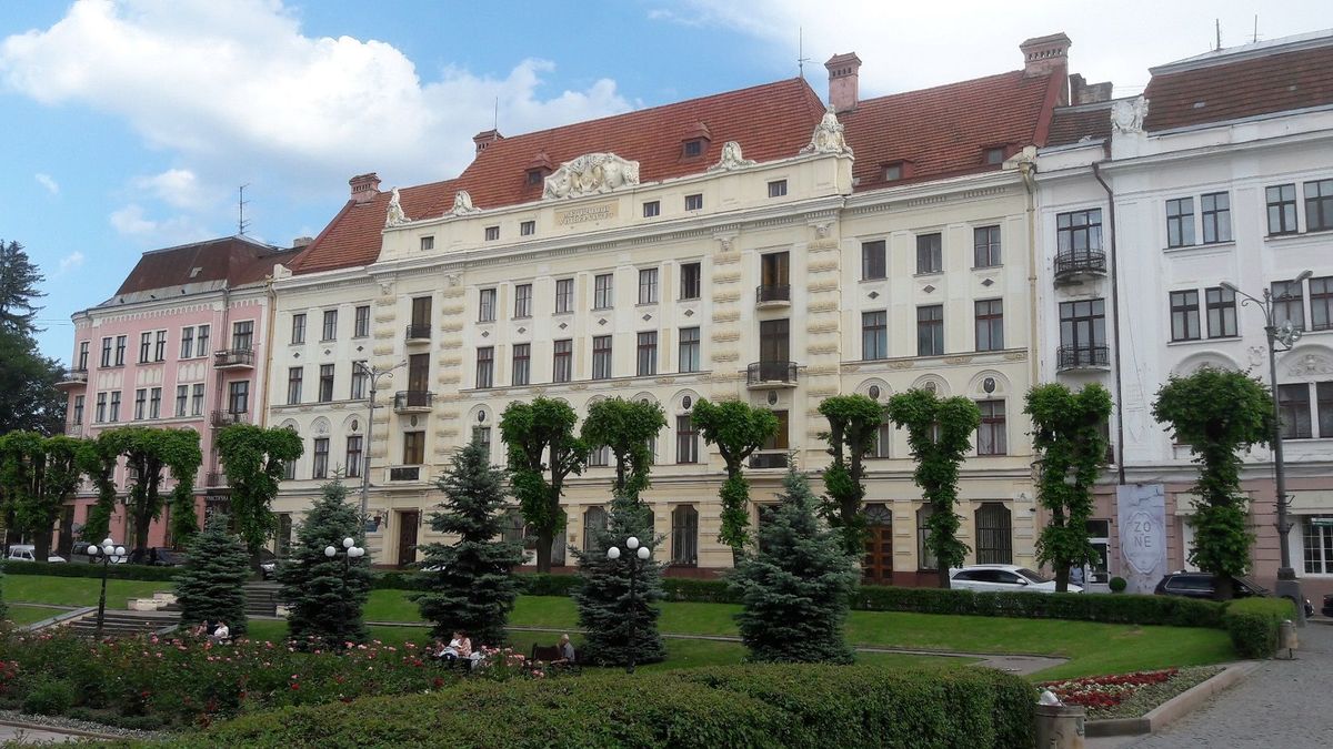 Чернівецький медуніверситет не переходитиме на дистанційне навчання