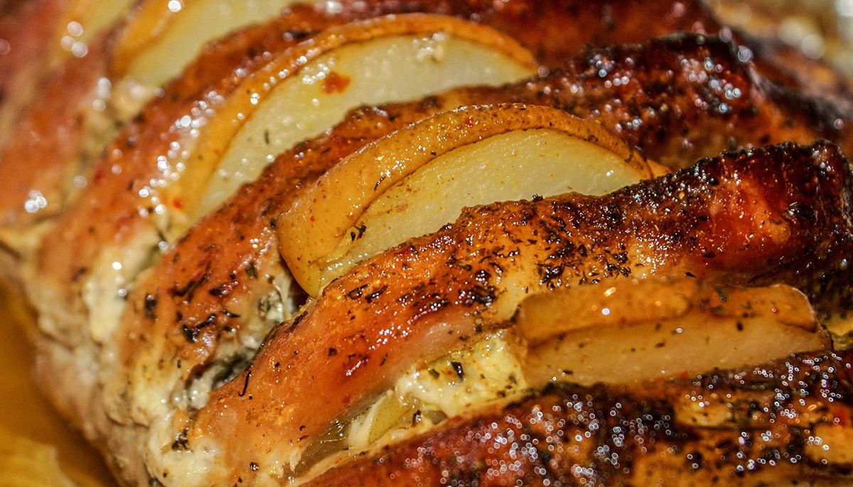 Запечена з грушами свинина. Рецепт дня