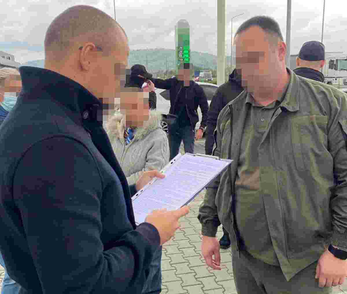 У Мукачеві директора лісгоспу затримали на хабарі у 7 тис. грн - ZAXID.NET