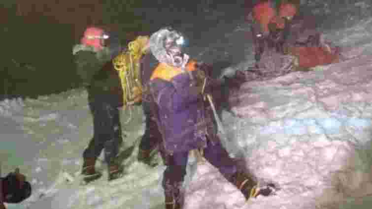 П'ятеро альпіністів загинули під час сходження на Ельбрус П'ятеро альпіністів загинули під час сходження на Ельбрус