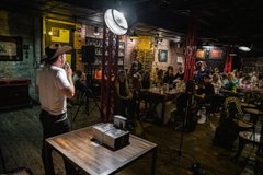 Як видати книгу про постапокаліпсис в Україні та вижити самому