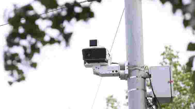 На дорогах Львівщини увімкнули ще 13 камер автофіксації швидкості