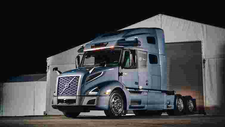 Volvo представила першу безпілотну вантажівку