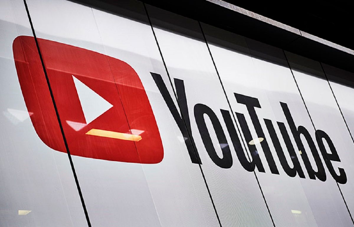 YouTube блокуватиме весь контент, який спрямований проти вакцинації