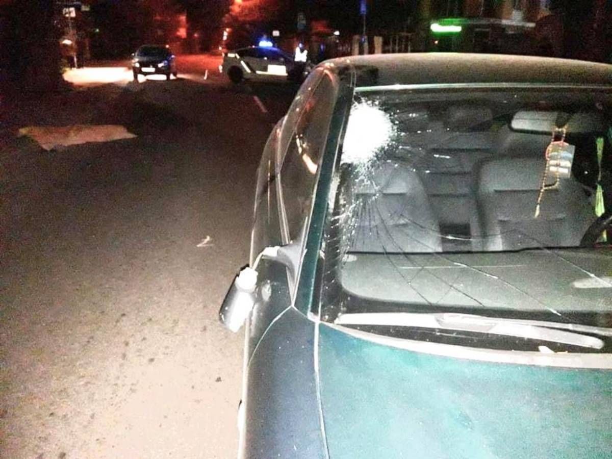 У нічній ДТП у Франківську загинув пішохід