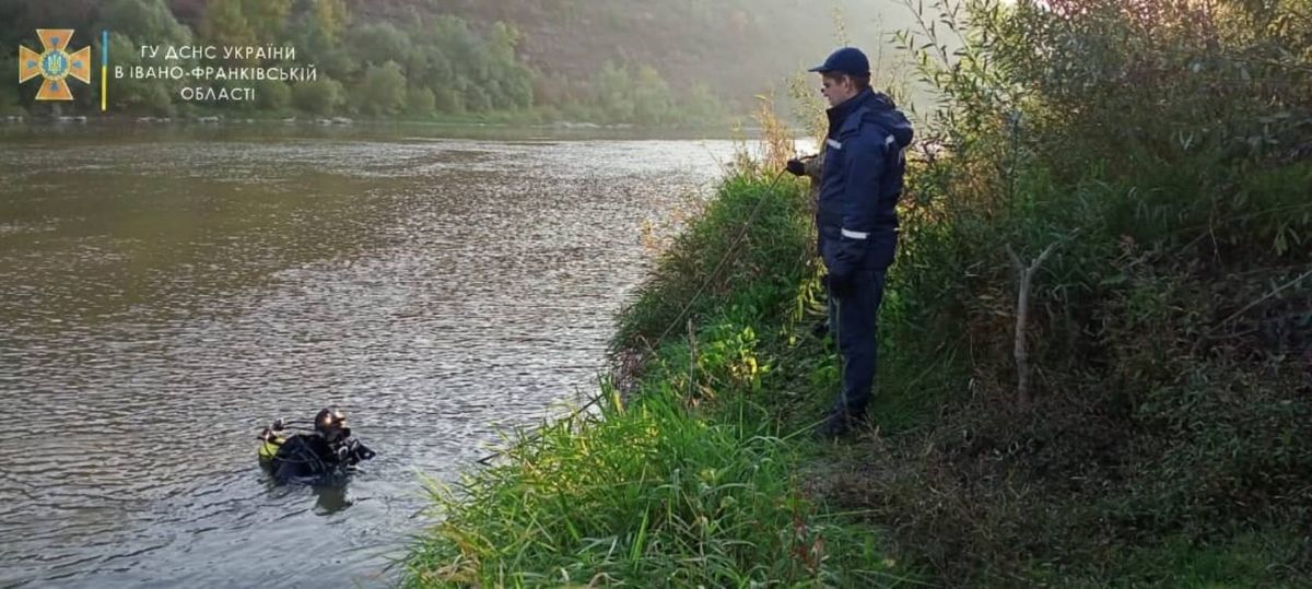 Під час нічної риболовлі на Дністрі потонув 56-річний чоловік