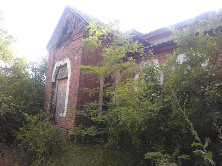 Земська школа спроектована Опанасом Сластіоном у Христанівці