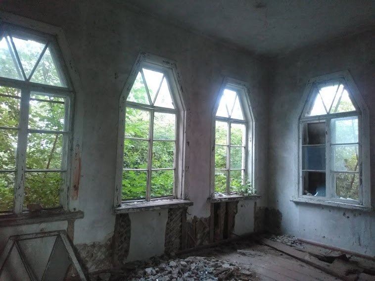 Реставрувати школу у Христанівці власними силами не можна, а державних коштів на її відновлення  наразі не передбачено