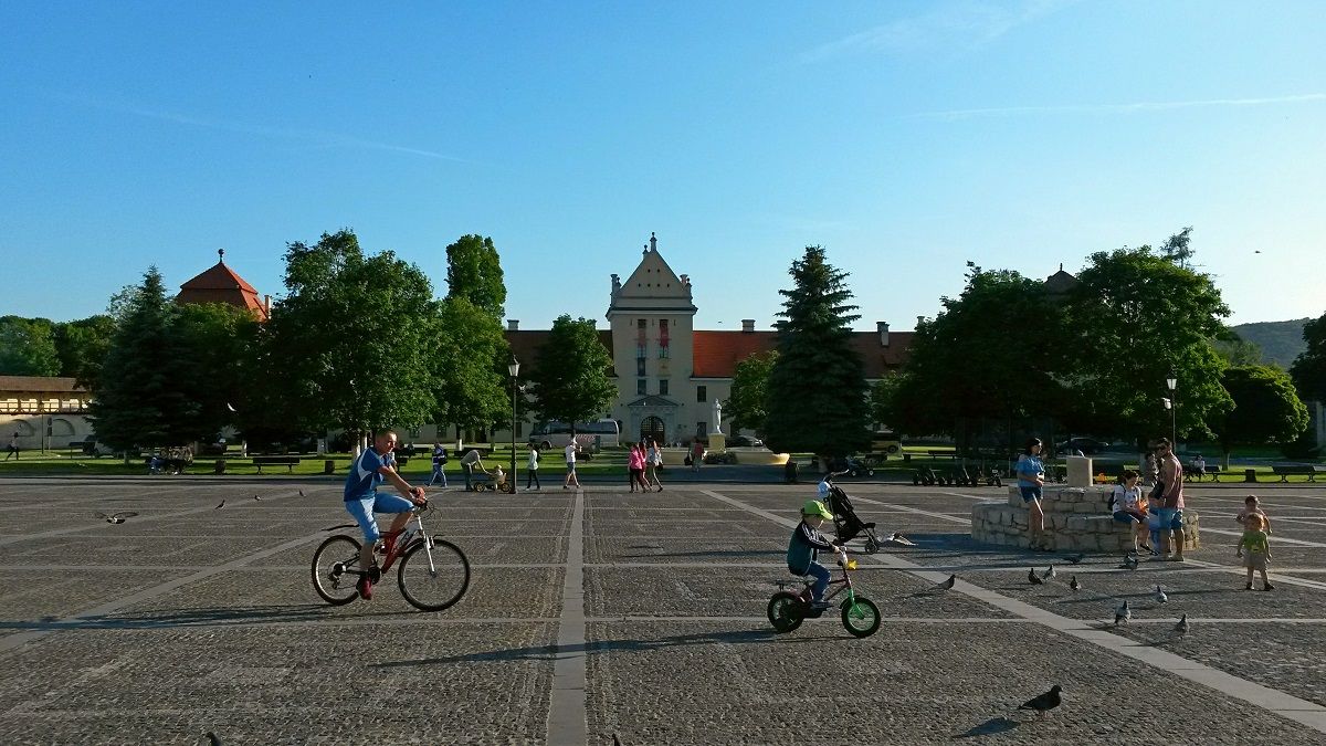Ідеальна Жовква