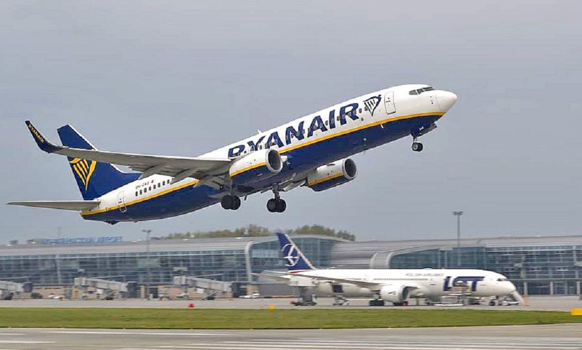 Ryanair відкриє новий авіарейс зі Львова у Манчестер