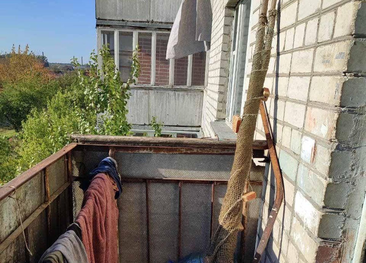 Після застілля мешканець Рівненщини зіштовхнув жінку з третього поверху