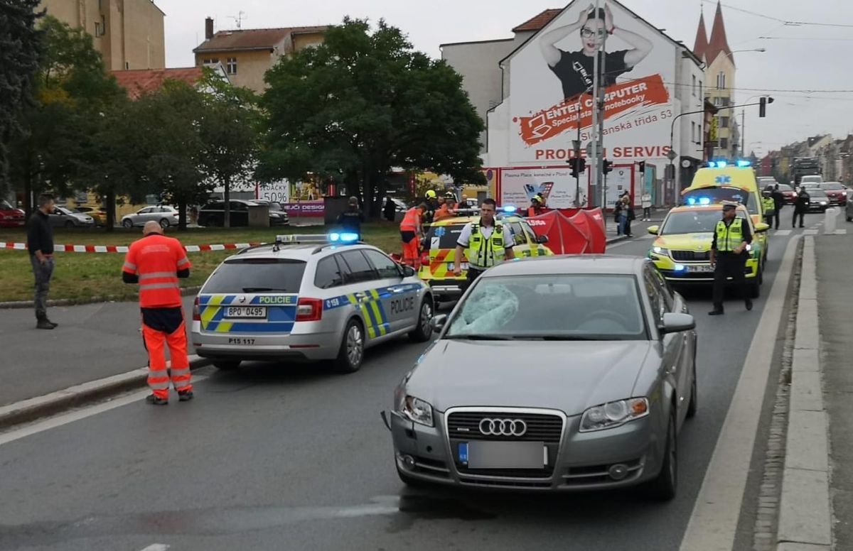 У Чехії автомобіль на смерть збив 15-річну дівчину зі Львівщини