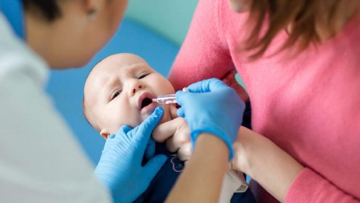 У сім’ї дівчинки з поліомієлітом на Рівненщині ще у шести дітей виявили вірус