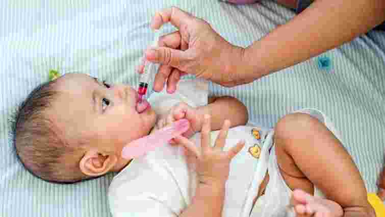 Усіх дітей до 5 років на Рівненщині вакцинують від поліомієліту