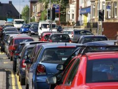 Ніколи не робіть цього за кермом