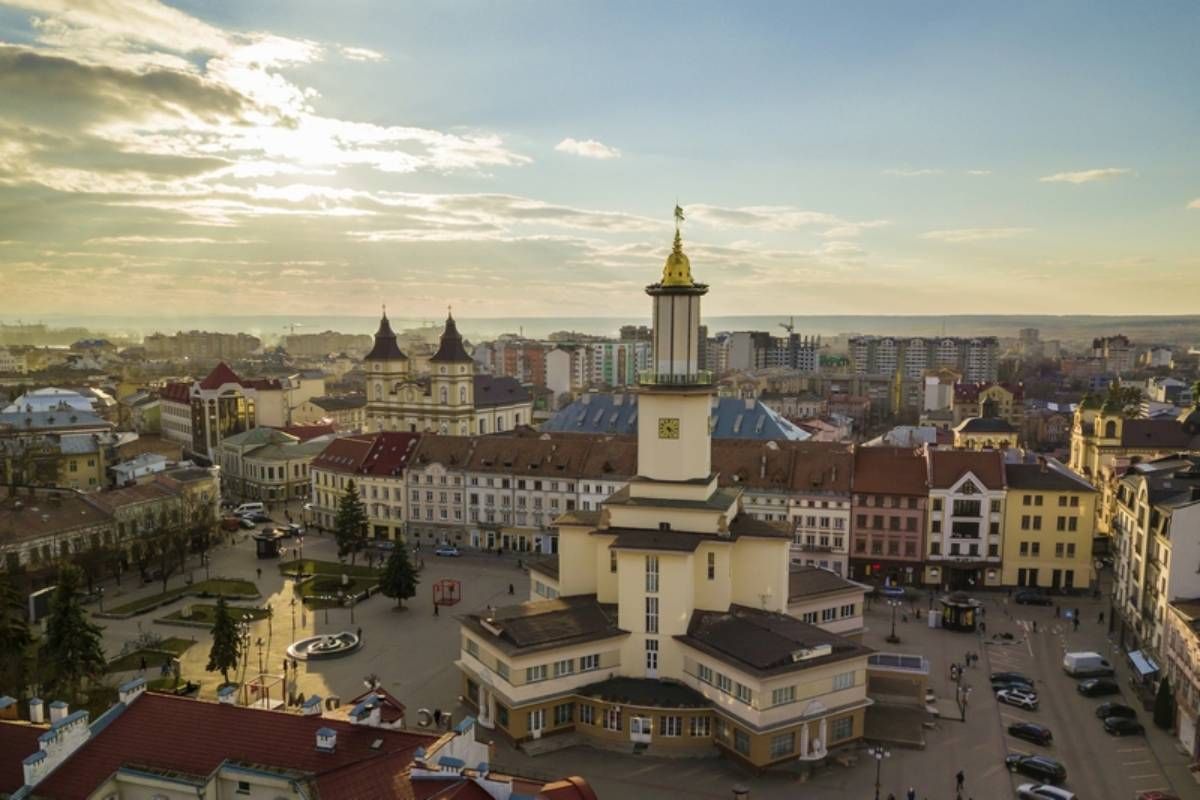 В Івано-Франківську оголосили надзвичайну ситуацію через зрив опалювального сезону