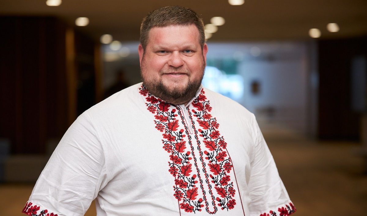 Нардеп «Слуги народу» збрехав про походження статків своєї матері