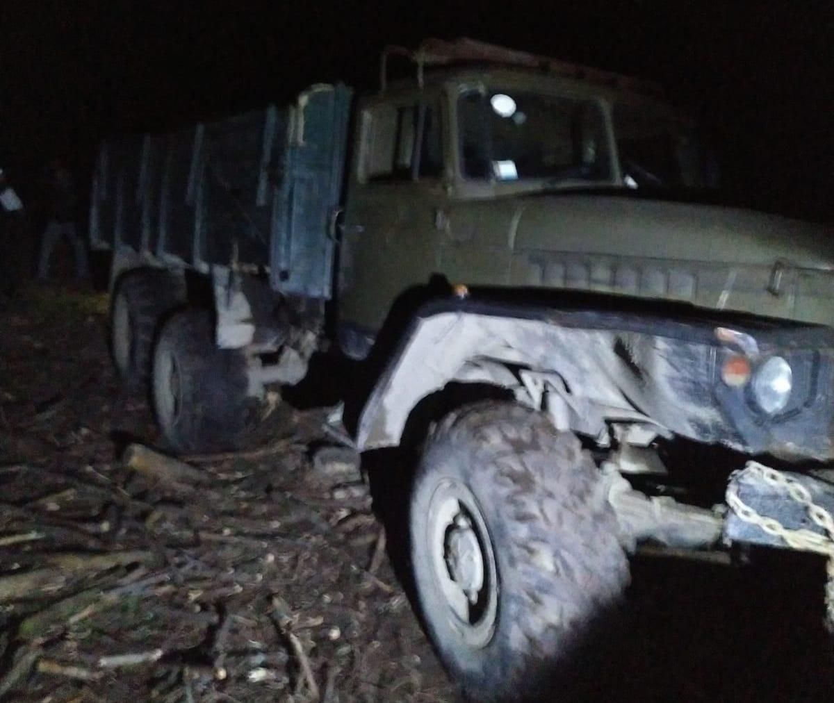 Під час переїзду гірської дороги на Закарпатті загинув 43-річний пасажир вантажівки
