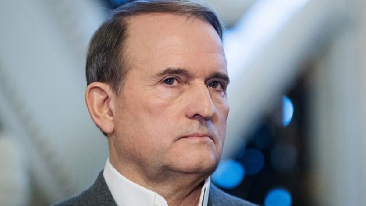 Суд відправив Віктора Медведчука під домашній арешт
