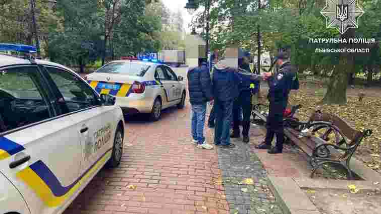 П’яні чоловіки вчинили стрілянину у центральному парку Львова