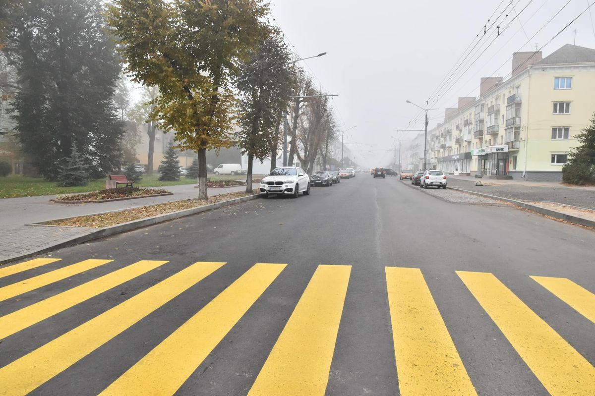 Після п'яти місяців ремонту у Луцьку відкрили для проїзду проспект Волі