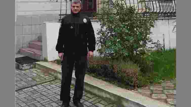 Львівський поліцейський виніс з палаючого будинку двох пенсіонерів