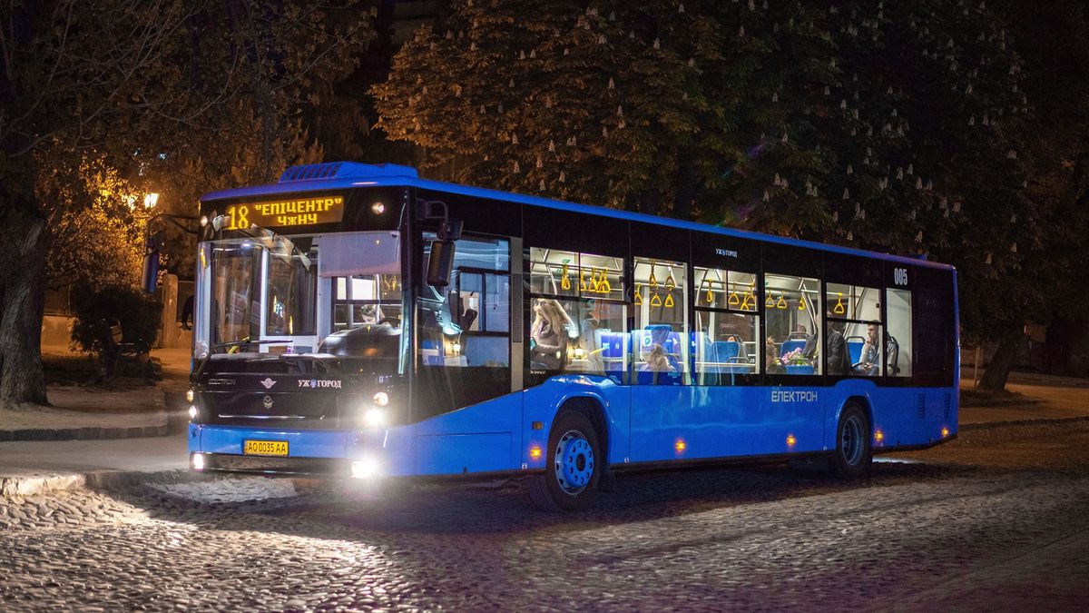 В Ужгороді планують підвищити вартість проїзду в маршрутках 