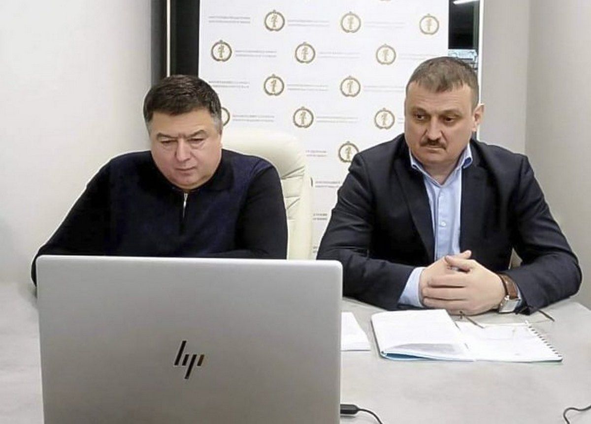 КСУ розгляне подання щодо відсторонення з посад суддів Тупицького та Касмініна