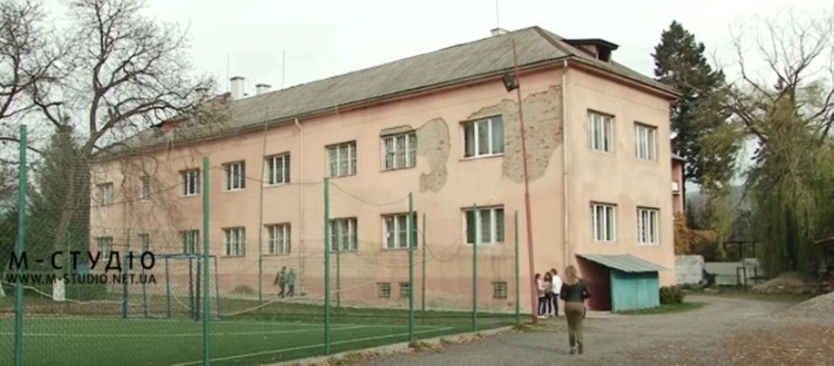 Дружина чиновника РДА збудує під Ужгородом школу за 60 млн грн