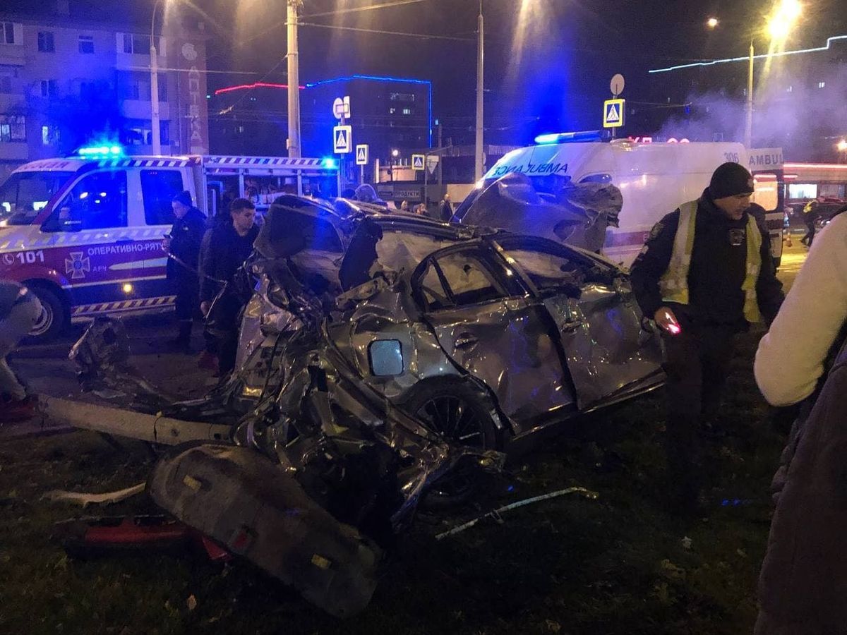 Підліток на Infiniti скоїв смертельну ДТП у Харкові
