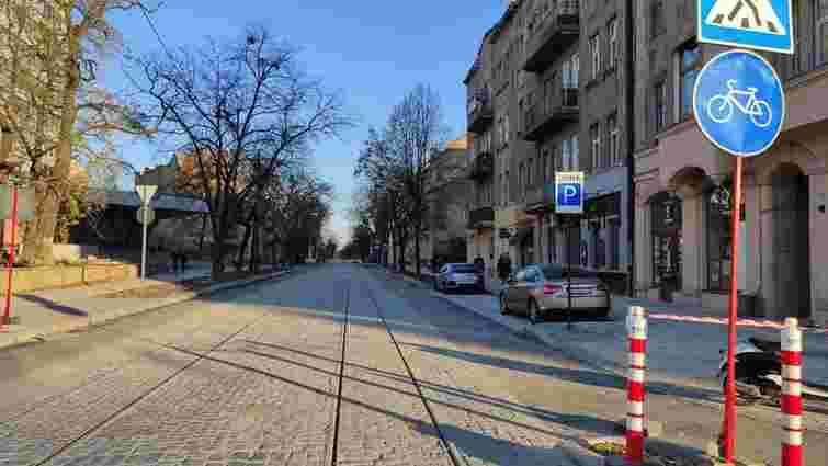 У Львові для проїзду відкрили ще одну ділянку вулиці Бандери