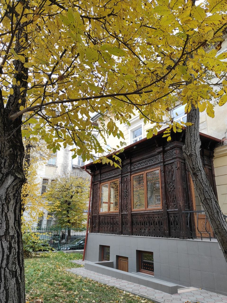 Фасад вілли Цетнерів