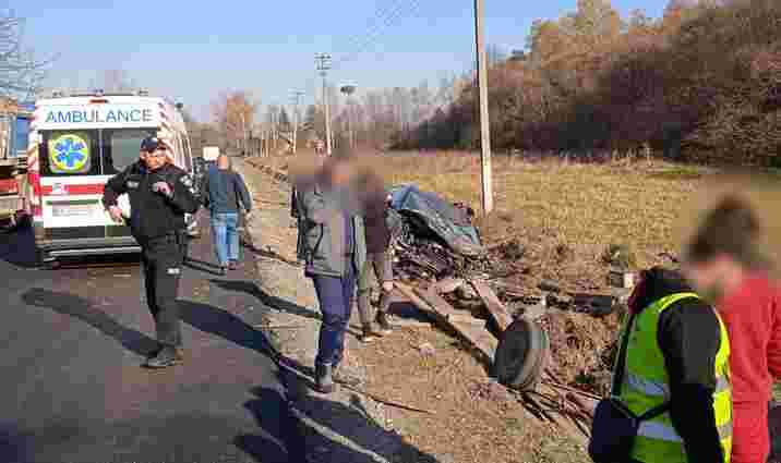Двоє осіб загинули у ДТП із мотоблоком на Буковині