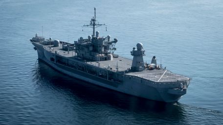 До Чорного моря прямує флагманський корабель Шостого флоту США 