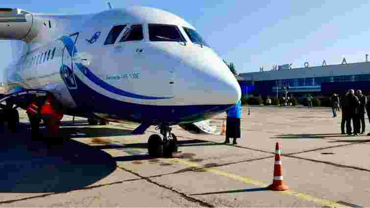 Літак нової української авіакомпанії здійснив перший рейс з Києва до Миколаєва