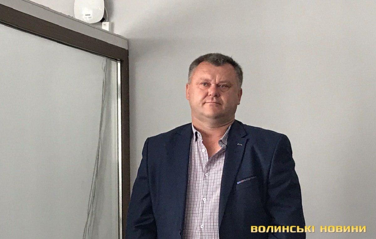 Мер Луцька звільнив чиновника через перевитрати пального